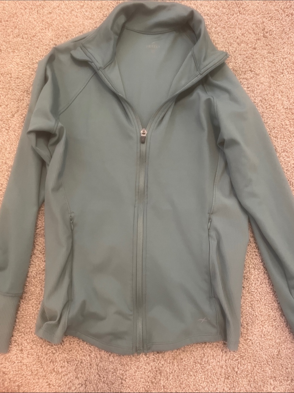 Women’s Full-Zip Freely Jacket in Sage Green